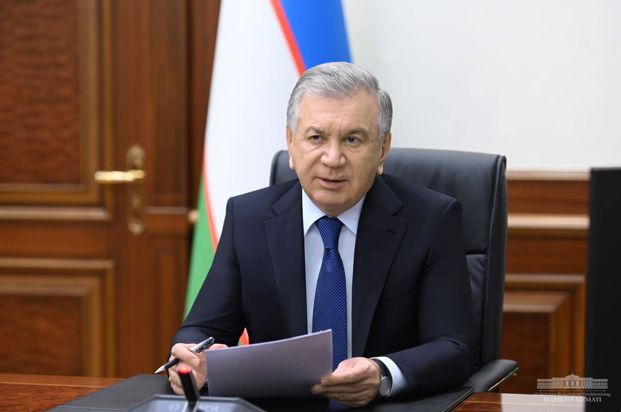 Shavkat Mirziyoyev IT-xizmatlar infratuzilmasi va eksportini rivojlantirishga oid takliflar taqdimoti bilan tanishdi