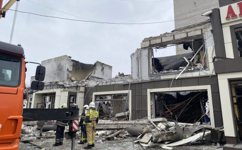 Lisichansk o‘qqa tutilishi oqibatida o‘nlab kishilar halok bo‘ldi