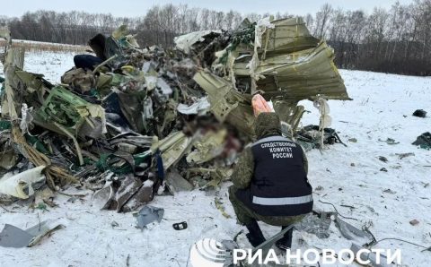 Ukraina asirlari bo‘lgan samolyotni AQSH raketasi urib tushirgan — Putin