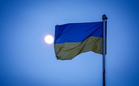Ukrainani tiklash uchun trillion dollardan koʻproq mablagʻ talab qilinishi mumkin — YIB