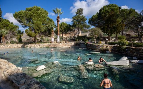 Pamukkalening abadiy SPA va shifo an’analarini kashf eting