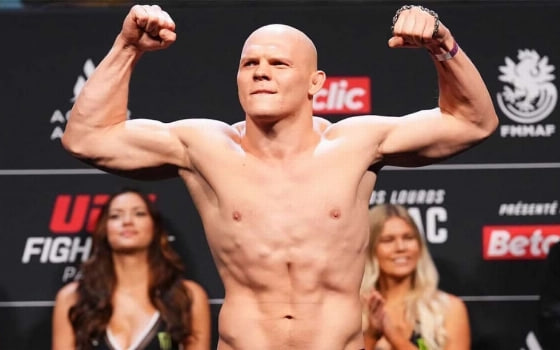 Oʻzbekistonlik Bogdan Guskov UFC reytingining kuchli 12 taligidan joy oldi