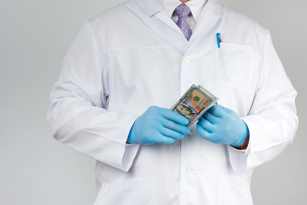 Коррупция в белом халате: почему фарма-отрасль в Узбекистане требует особого внимания и что с этим делать